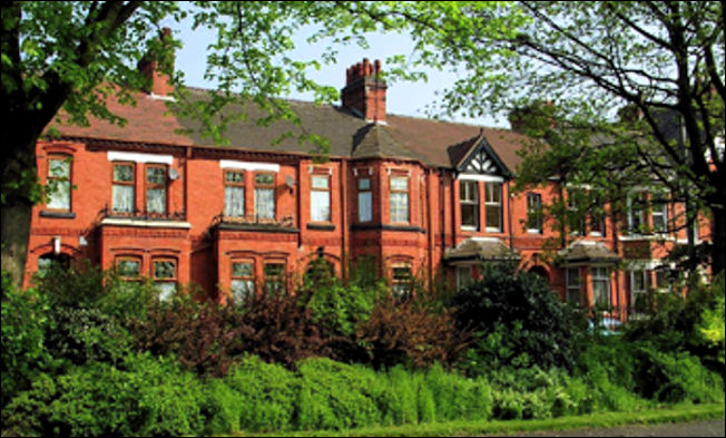 Park Terrace from the War Memorial Gardens