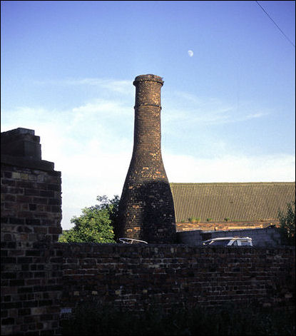 Slender circular hovel to calcining oven, Uttoxeter Road, Longton