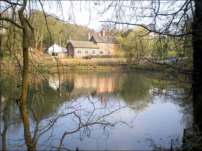 the Boar Inn and millpool at Moddershall 