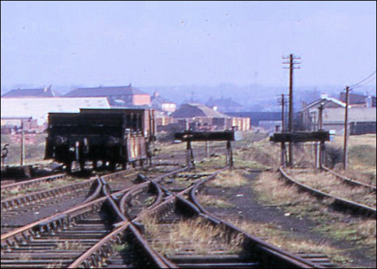 Close up of the bridge on Davenport Street 