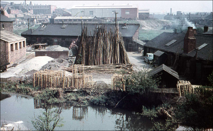 crate-makers yard - on the Burslem Branch Canal