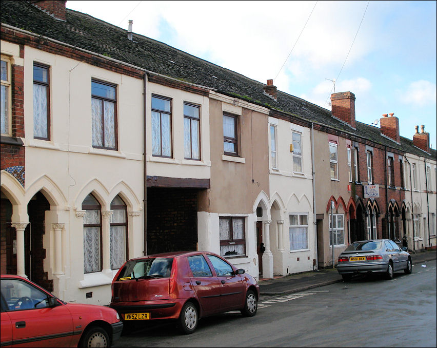 Pyenest Street in November 2006 before demolition