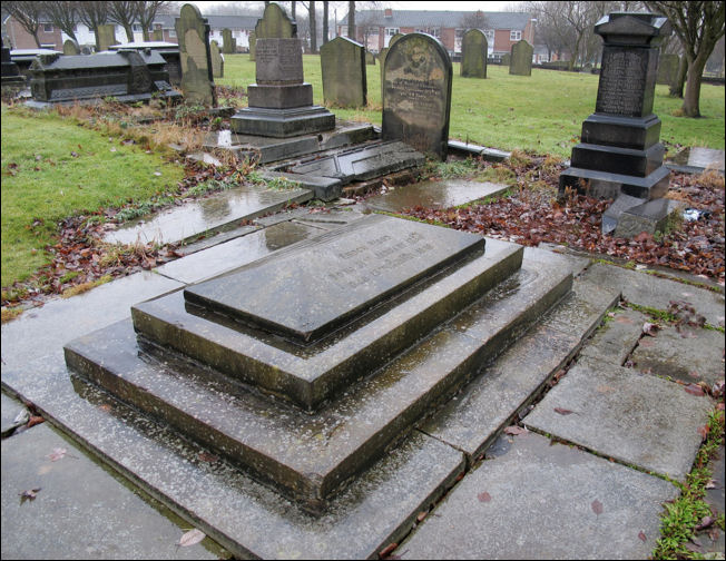 The vault of the Wood Family in hte graveyard of St. John's Church, Burslem 