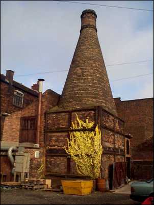 Bottle oven in Moorland Pottery works