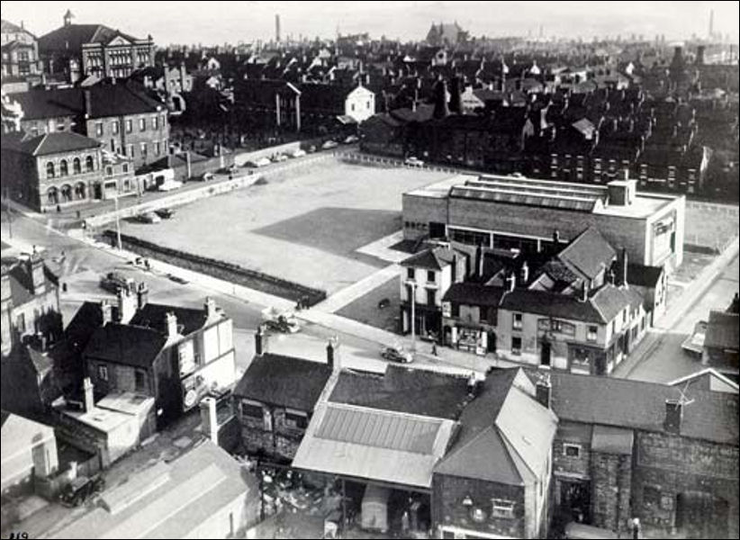 The City Museum & Art Gallery on the site of the Bell Pottery Works - on the right bottom corner is the Bell Public House