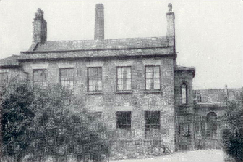 The White House in Broad Street, Shelton