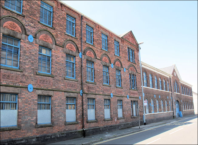 St. Mary's Pottery, Uttoxeter Road, Longton