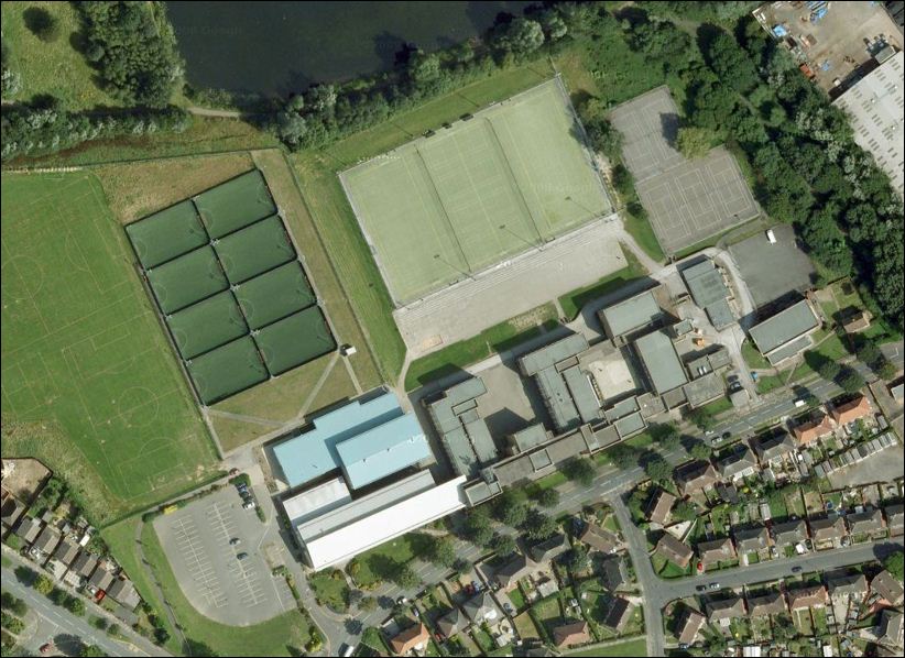 Holden Lane High School, Milton Road, Sneyd Green