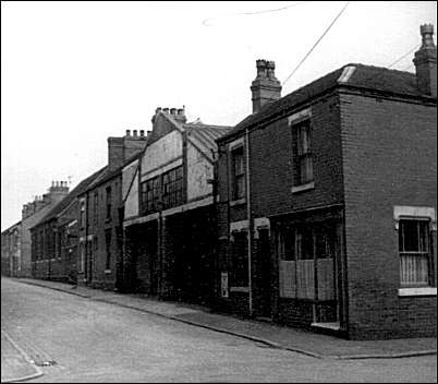 Charlotte Street garage of W. Jeffreys & Sons Ltd