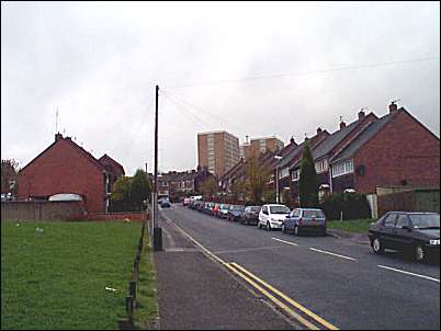 Nelson Place - looking up towards Waterloo Street