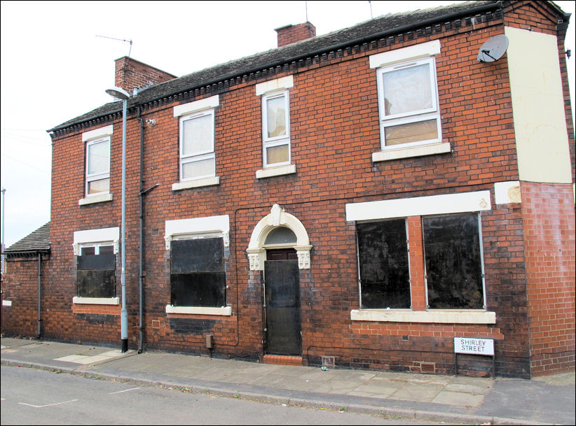 preparing for the demolition of the last properties in Shirley Street, Middleport 