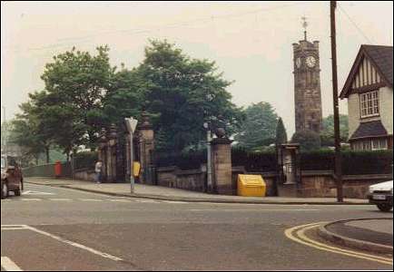 Tunstall Park Entrance