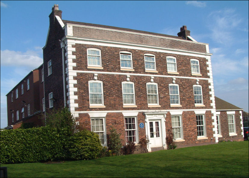 Moreton House, Wolstanton - April 2009