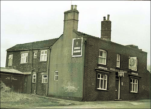 Bull's Head, 283 Sneyd Street, Cobridge