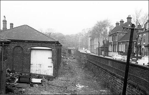 the route of the Junction Canal along Water Street